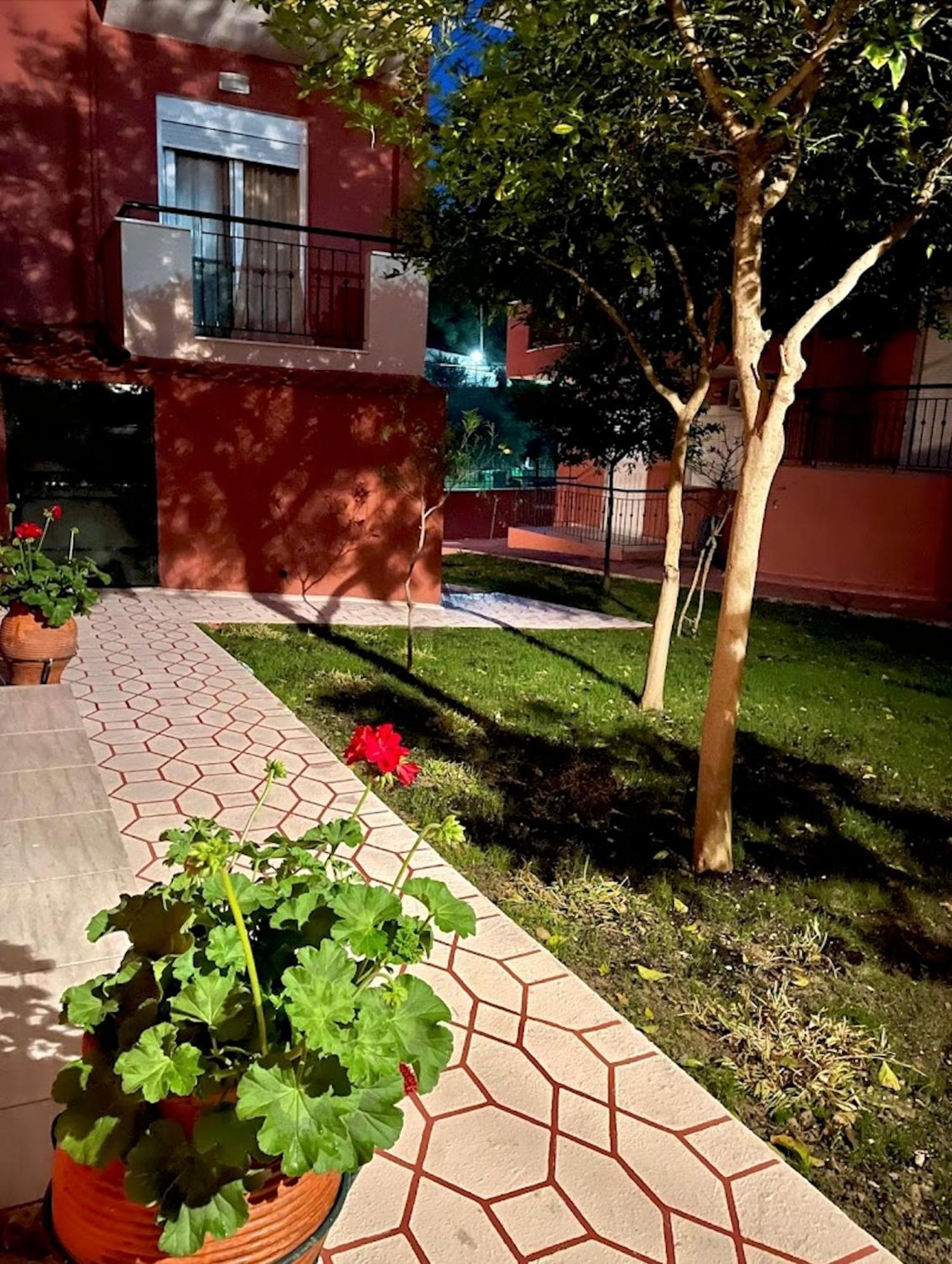 Hotel Sun Sight Pefkochori Exterior foto